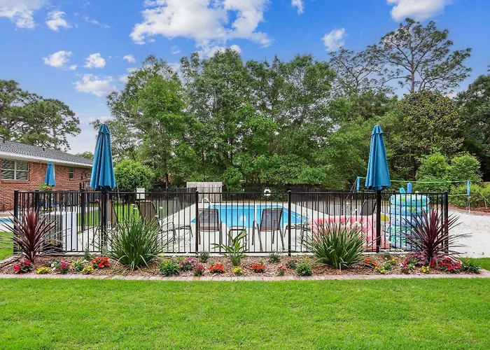 2967 Swan Lane Pensacola